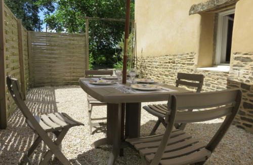 Evran House | Holiday Home Gîte du Linon by Interhome