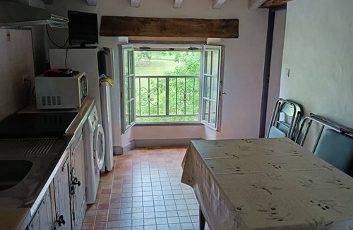Salles House | Holiday Home “Gîte La Giscardie”