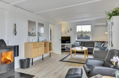 Kryle House | Holiday Home Geesche - 200m from the sea by Interhome