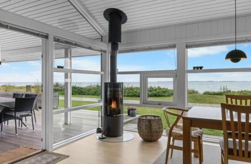 Næs House | Holiday Home Gertje - 20m from the sea by Interhome