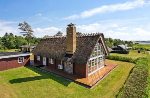 Faldsled House | Holiday Home Ginnie - 300m from the sea by Interhome