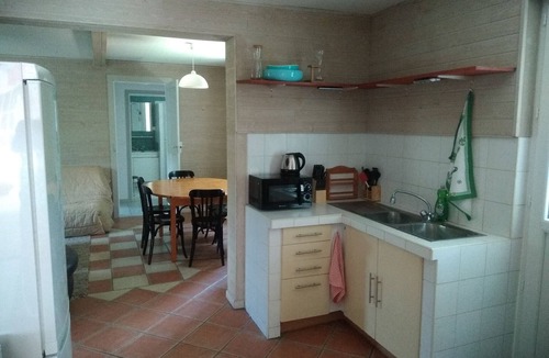 Castets House | Holiday Home 'Gîte 5 to 6 People, Shared Pool, Beaches Nearby' with Pool