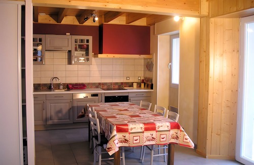 Lau-Balagnas House | Holiday Home "Gîte Chez Pascalette" with Mountain View, Private Terrace and Wi-Fi