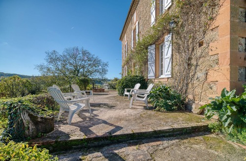 Saint-Frajou House | Holiday Home Gite Le Marquès