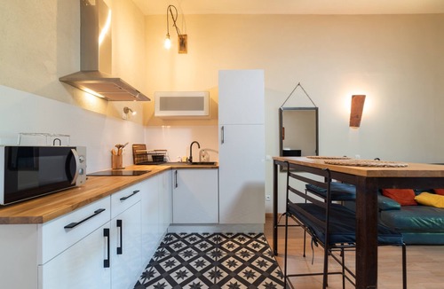 Le Soler House | Holiday Home 'Gites Du Mas De L'horte' with Mountain View, Wi-Fi and Air Conditioning