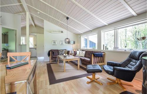 Skygge House | Holiday Home Give With Hot Tub X
