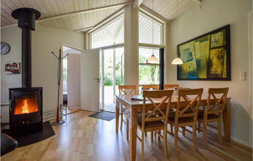 Skygge House | Holiday Home Give With Hot Tub X