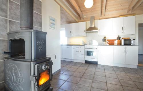 Vesløs House | Holiday Home Glombak
