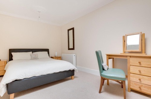 Tan-y-groes House | Holiday Home Golygfa by Interhome