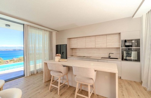 Preko House | Holiday Home Good Life (Ugljan)