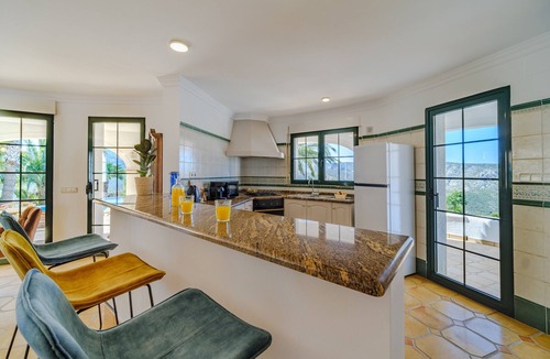 Javea House | Holiday Home 'Gran Villa En Jávea - Granadella' with Sea Views, Wi-Fi & Air Conditioning