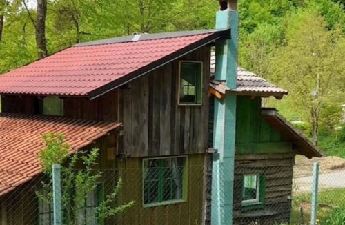 Samobor House | Holiday Home Green Side Cottage - Two Bedroom Holiday Home