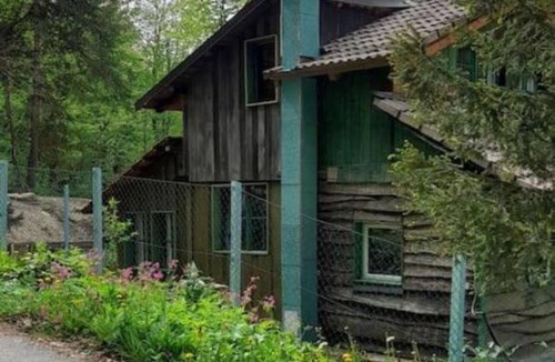 Samobor House | Holiday Home Green Side Cottage - Two Bedroom Holiday Home