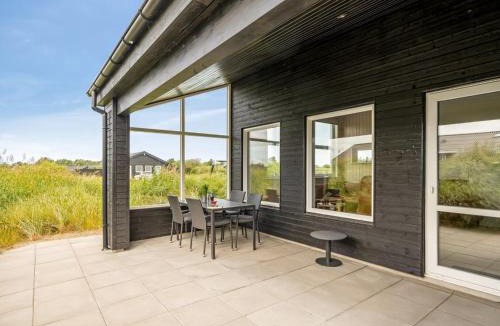 Hirtshals House | Holiday Home Grith - 1km from the sea by Interhome