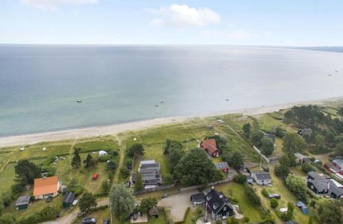 Vejlby Fed House | Holiday Home Gullan - 75m from the sea by Interhome
