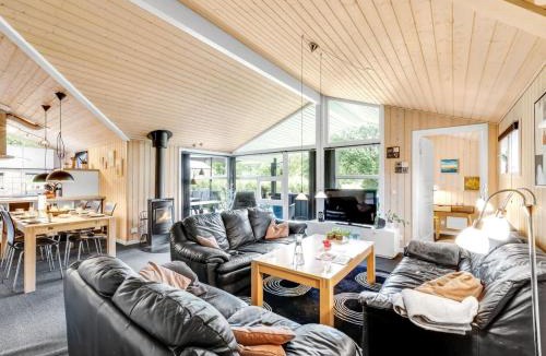 Arrild Ferieby House | Holiday Home Gurly - 25km from the sea by Interhome