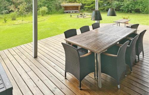 Fjellerup Strand House | Holiday Home Gyvelvænget Glesborg Ii