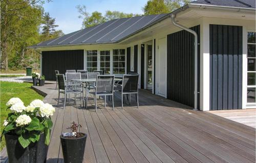 Grena Strand House | Holiday Home Hægvej Grenaa