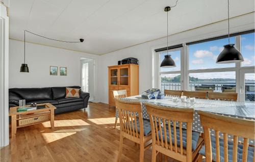 Sonderhav House | Holiday Home Højskolevej Kruså Iii