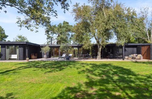 Holloselund House | Holiday Home Hævnir - 1km from the sea by Interhome