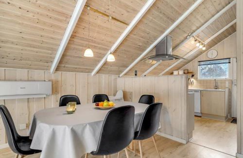 Skygge House | Holiday Home Hailka by Interhome