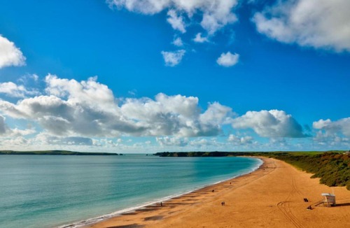 Saundersfoot House | Holiday Home Hallstatt by Interhome