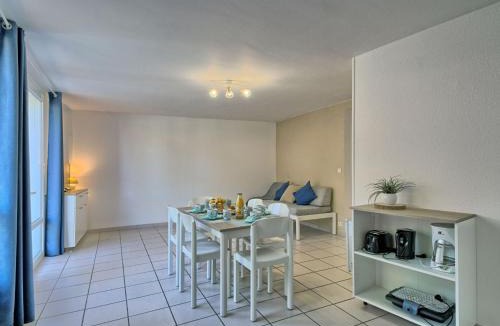 Saint-Hilaire-de-Riez House | Holiday Home Hameau Océan-3 by Interhome
