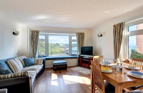 West Looe House | Holiday Home Hannafore by Interhome
