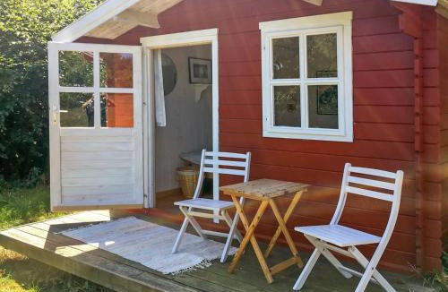 Listed House | Holiday Home Hannele - 200m from the sea by Interhome