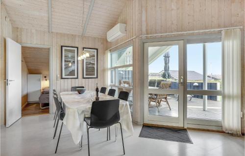 Grønninghoved Strand House | Holiday Home Havremarken