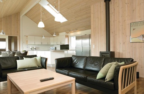 Nr. Lyngby House | Holiday home Helledievej