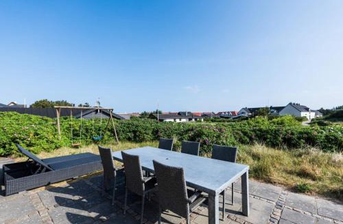 Henne Strand House | Holiday home Henne LI