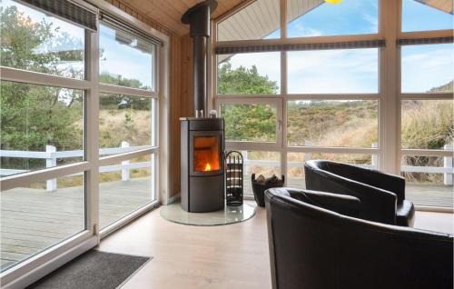 Henne Strand House | Holiday Home Henne With A Fireplace 08