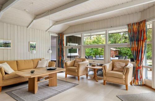 Tranekaer House | Holiday Home Hennrik - 240m from the sea by Interhome
