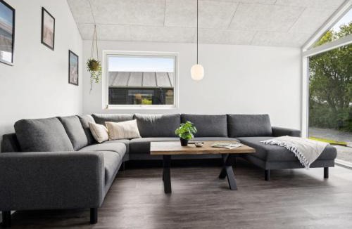 Diernæs House | Holiday Home Henryk - 75m from the sea by Interhome