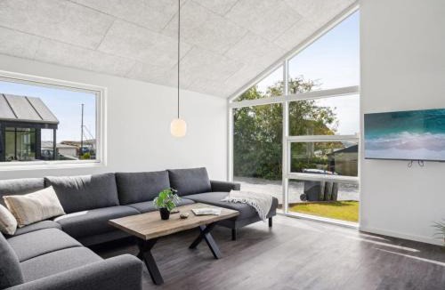 Diernæs House | Holiday Home Henryk - 75m from the sea by Interhome