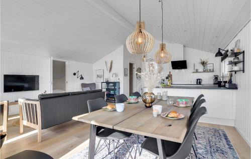 Vrist Strand House | Holiday Home Hermodsvej Harboøre Xi