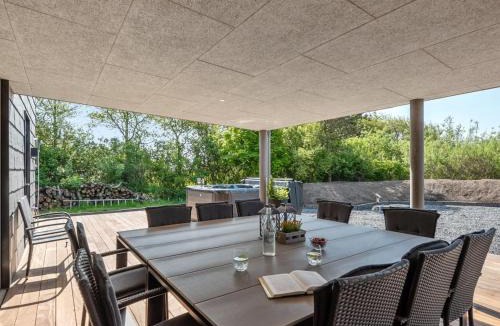Lodbjerg Hede House | Holiday Home Hiorulf - 1-4km from the sea by Interhome