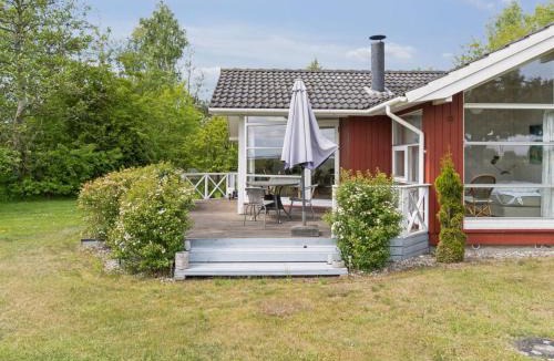 Reersø House | Holiday Home Hjalmine - 225m from the sea by Interhome