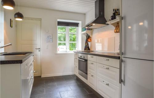 Tistrup House | Holiday Home Hodde With Fireplace