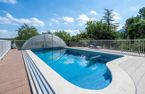 Querol House | Holiday Home "Horrio" with Mountain View, Shared Pool & Wi-Fi