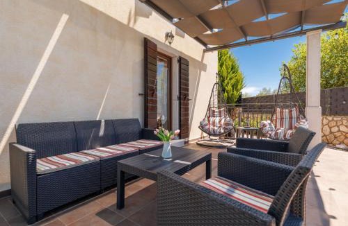Sveti Ivan Dobrinjski House | Holiday Home Villa Willheim by Interhome