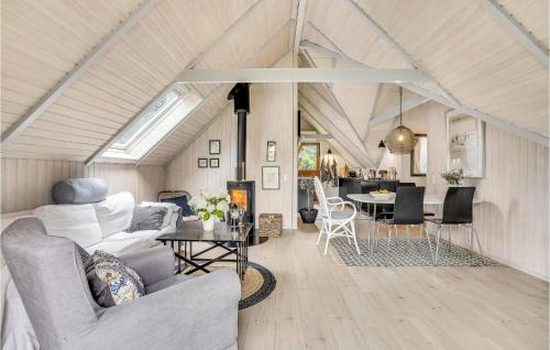 Bøtø By House | Holiday Home Humlevænget Væggerløse Iii
