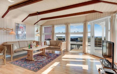 Grønninghoved Strand House | Holiday Home Hvedemarken Sjølund Vi