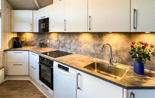 Grønninghoved Strand House | Holiday Home Hvedemarken Xii