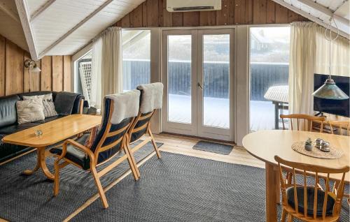 Bjerregard Strand House | Holiday Home Hvide Sande 20