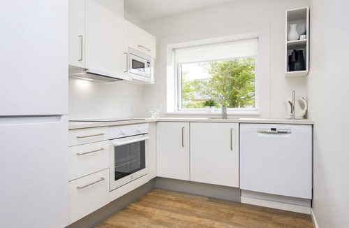 Ho House | Holiday home in a holiday centre
