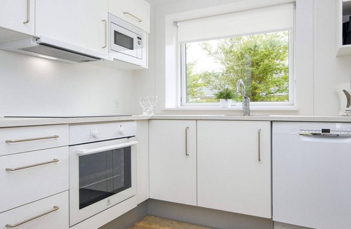 Ho House | Holiday home in a holiday centre