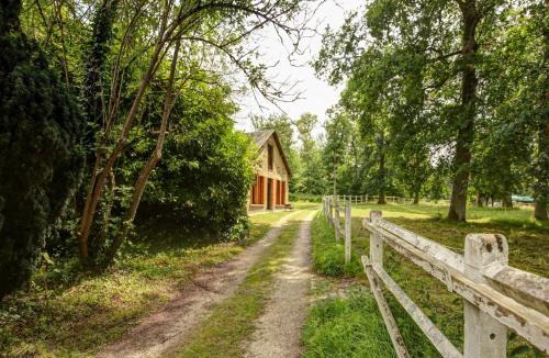 Raizeux House | Holiday home in a park in Raizeux with terrace