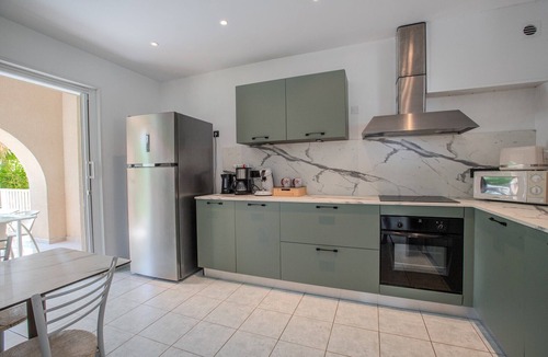 Aregno House | Holiday home in Algajola, 100 m from beach